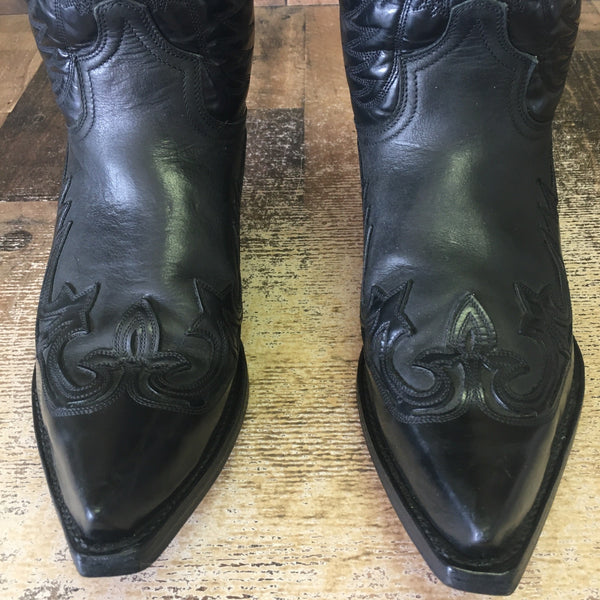 Sendra 3241 Pointed Toe Classic Black Cowboy Boots Mens 9